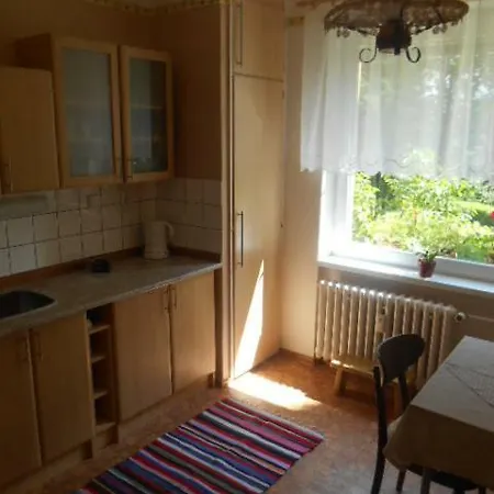 Byt 5.kvetna 1526 Διαμέρισμα Rožnov pod Radhoštěm